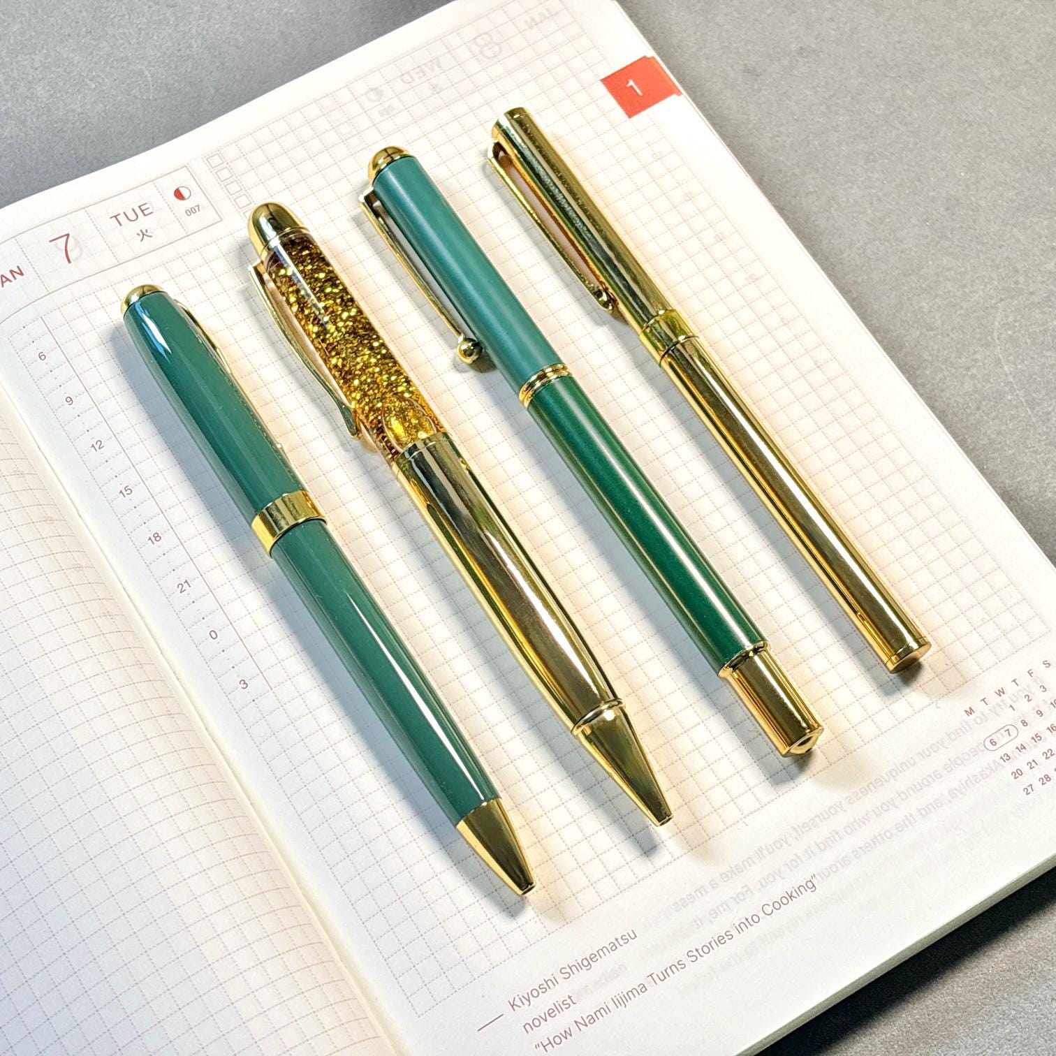 Green and Gold Pen Gift Set - 4 Black Ink Metal Pens