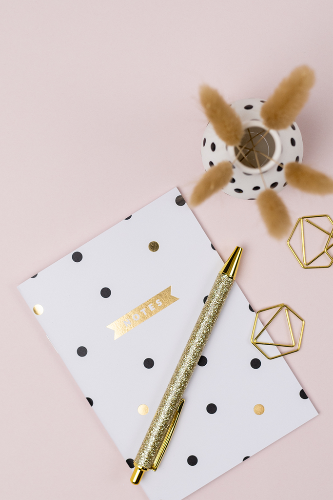 Signup to our newsletter to hear about flash sales, giveaways and new releases!